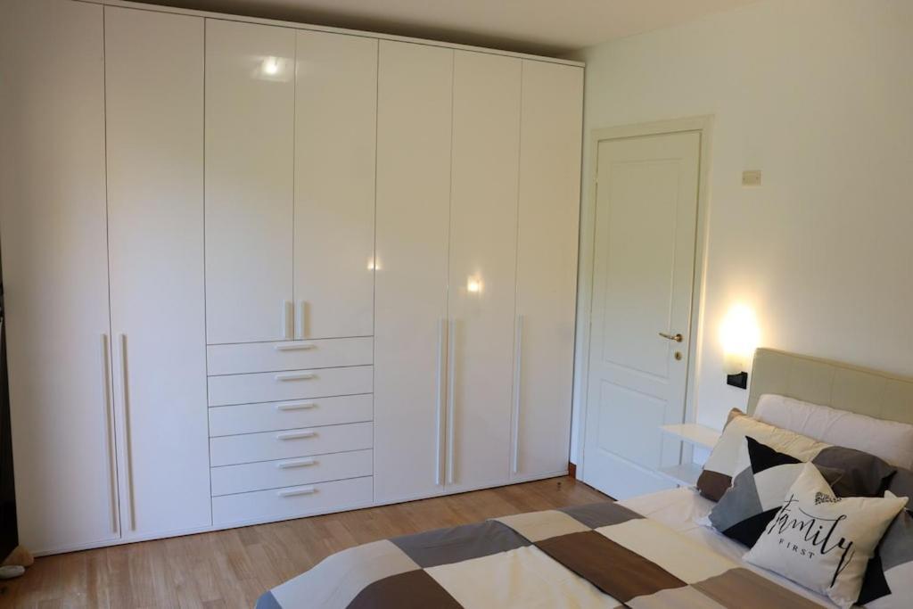 Appartement Dans Un Terrain De Golf, 5 Min De La Mer En Voiture, Parking Gratuit コゴレート エクステリア 写真